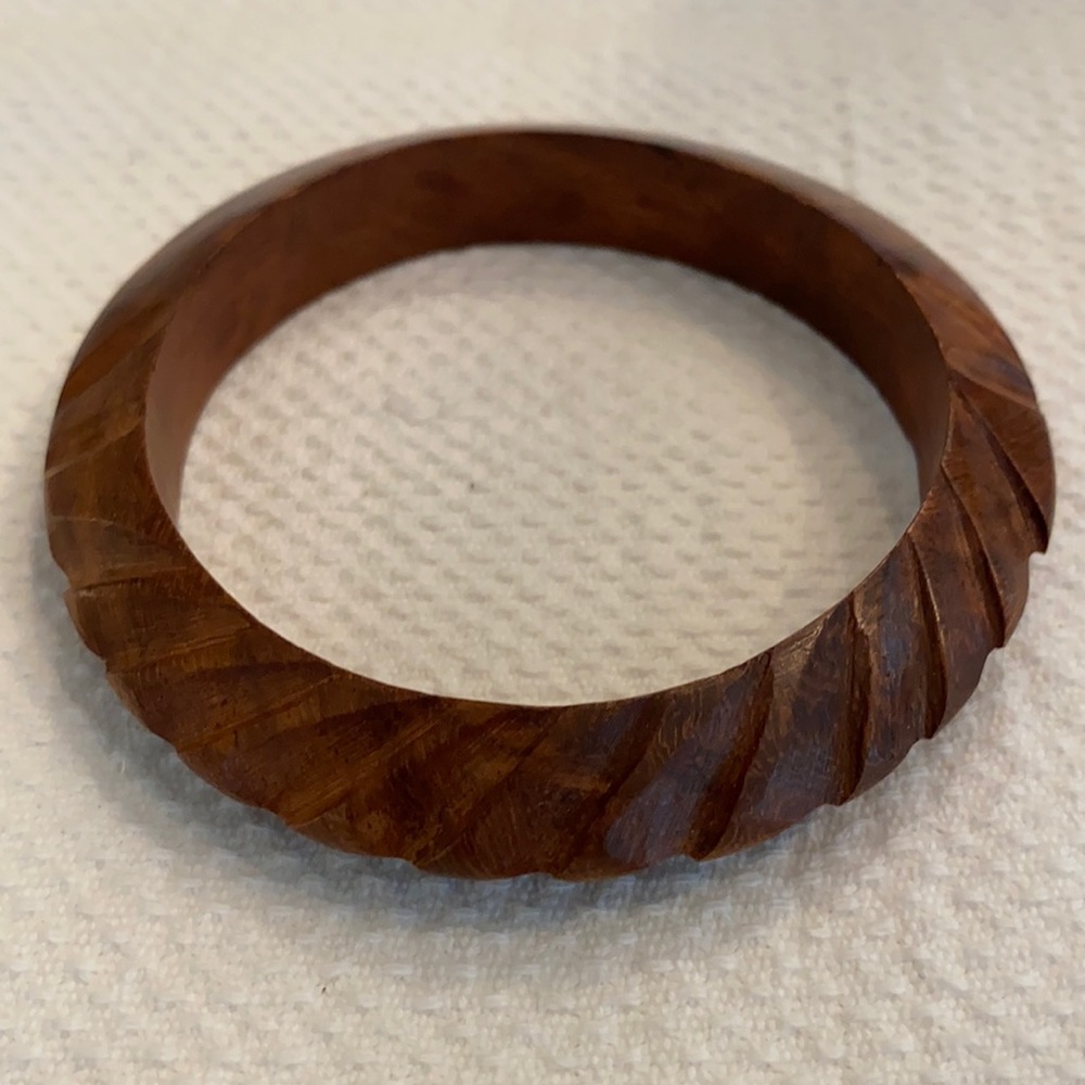 Wooden Bangle Bracelet Carved Fluted Brown Vintage Retro Designer Boho Western